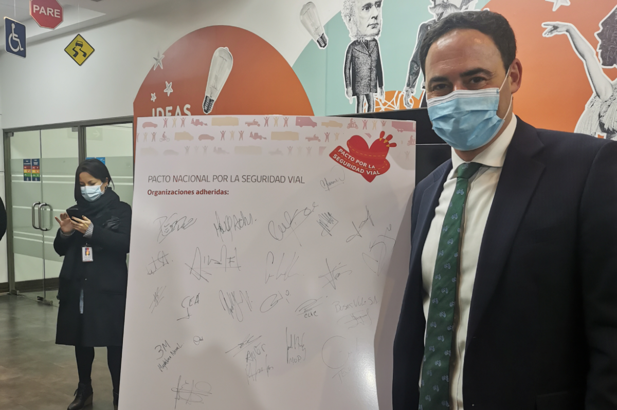 Adhesión al Pacto Nacional por la Seguridad Vial